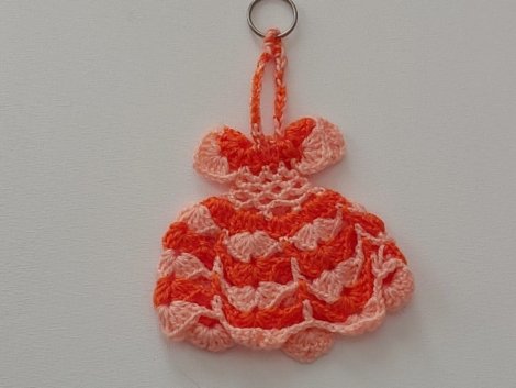 Peach and Orange baby frock crochet keychain Price-15 US �